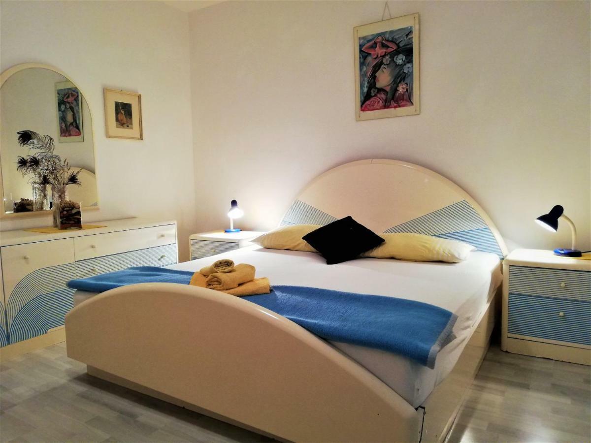 Apartments & Rooms Milena Vodice Luaran gambar