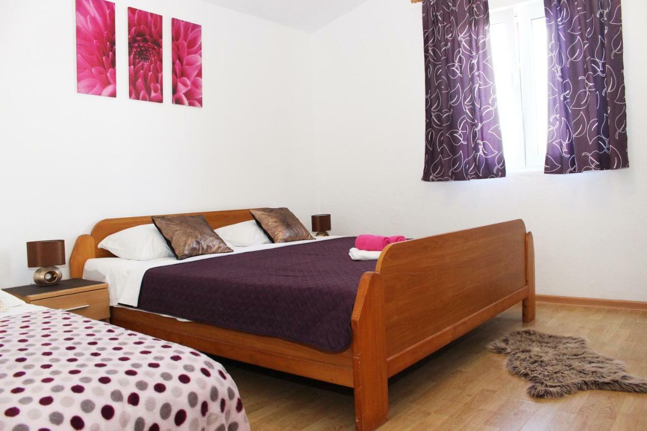Apartments & Rooms Milena Vodice Luaran gambar